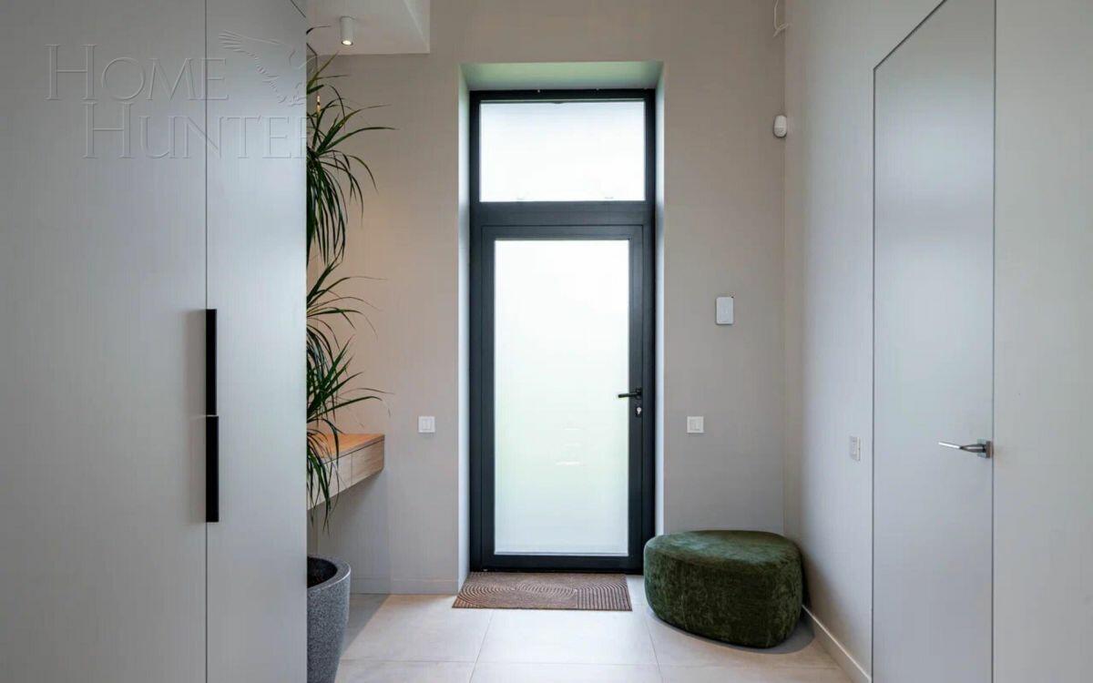 2-этажный коттедж 350 м² с отделкой