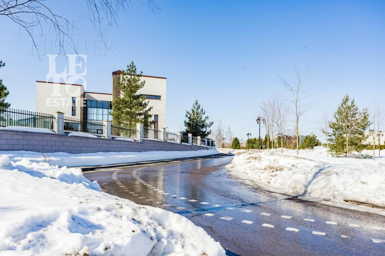 2-этажный коттедж 1 170 м² без отделки