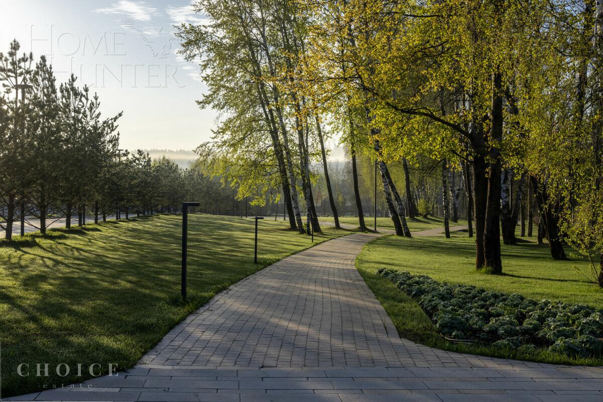 Участок 37.74 сот. в охраняемом поселке