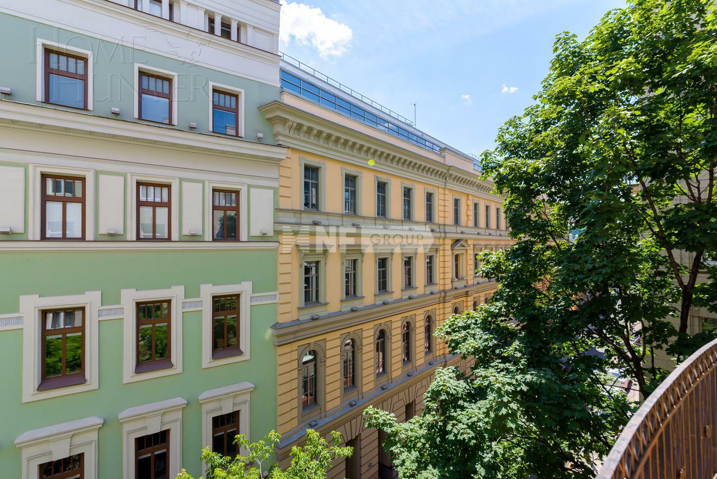 6-КОМН. КВАРТИРА С ОТДЕЛКОЙ 350 М² НА 4 ЭТАЖЕ