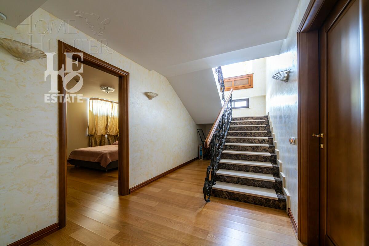 2-этажный коттедж 534.5 м² с отделкой