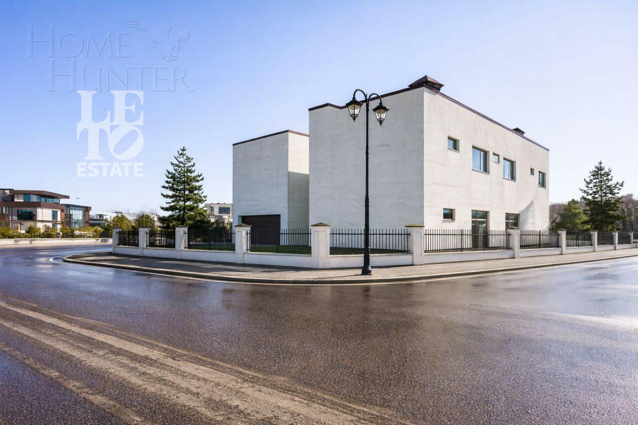 2-этажный коттедж 1 170 м² без отделки