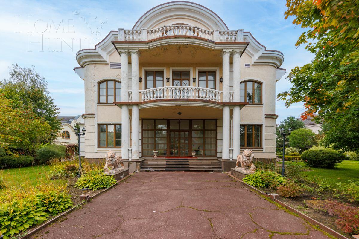 2-этажный коттедж 675 м² с отделкой