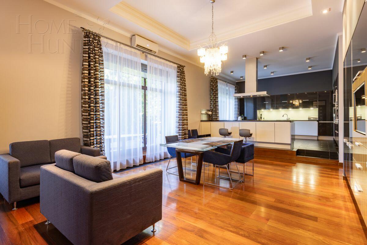 2-этажный коттедж 2 125 м² с отделкой