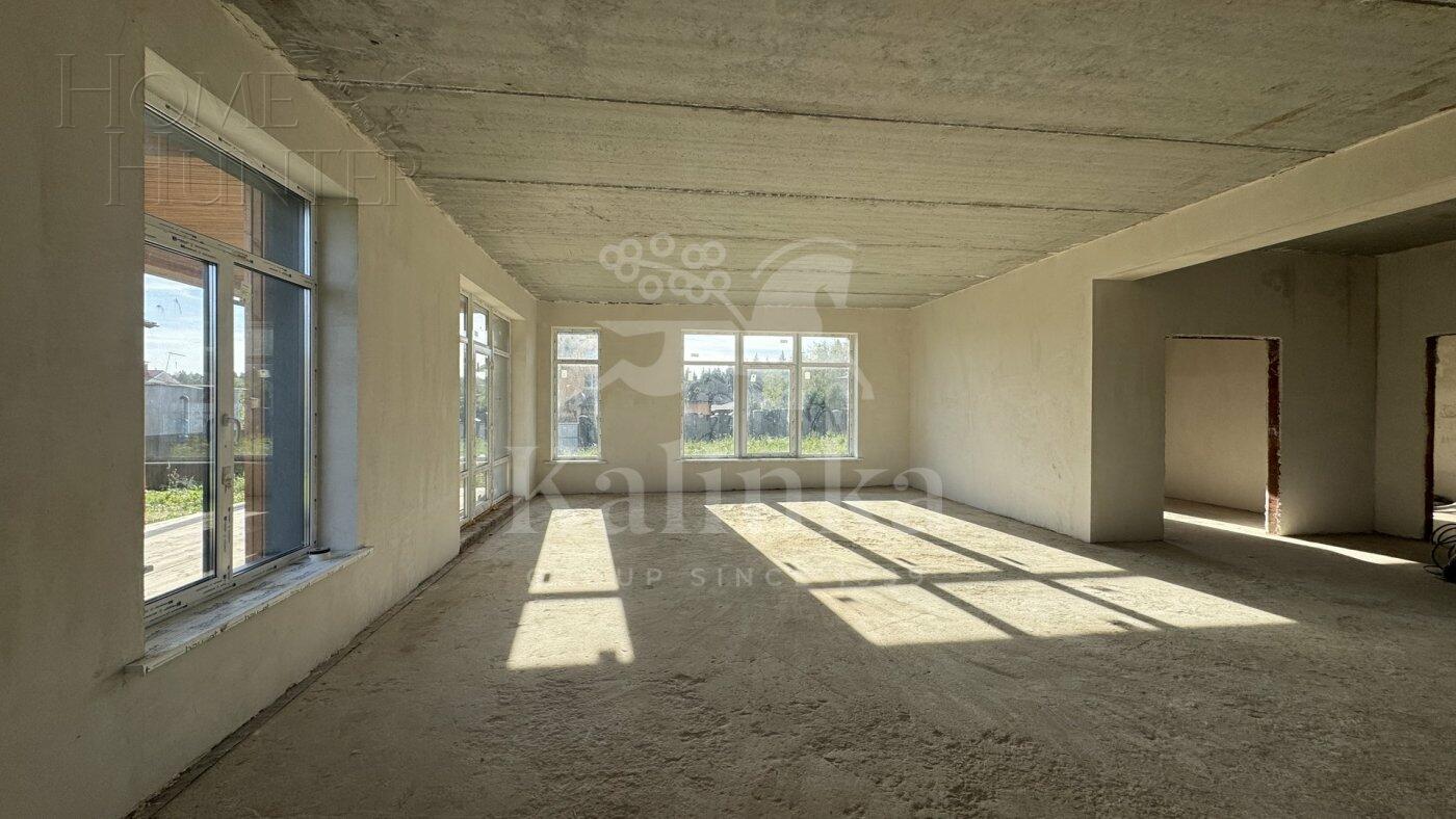 2-этажный коттедж 273 м² без отделки