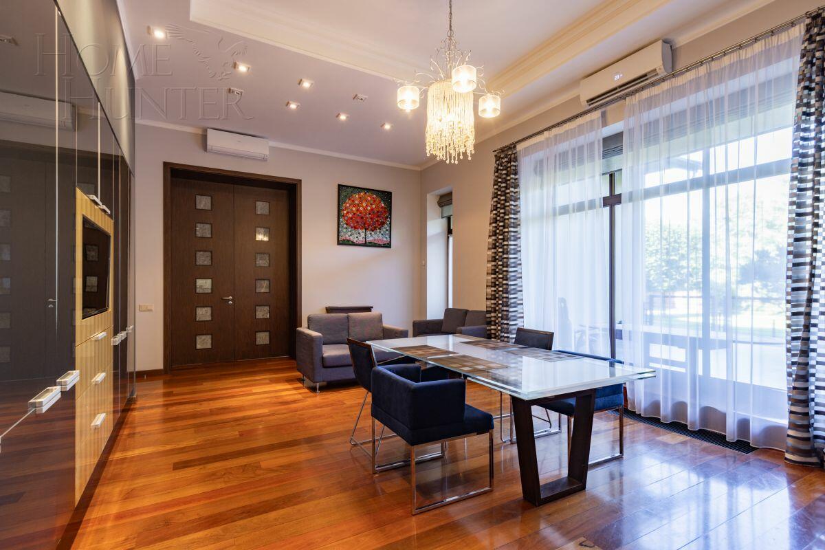 2-этажный коттедж 2 125 м² с отделкой