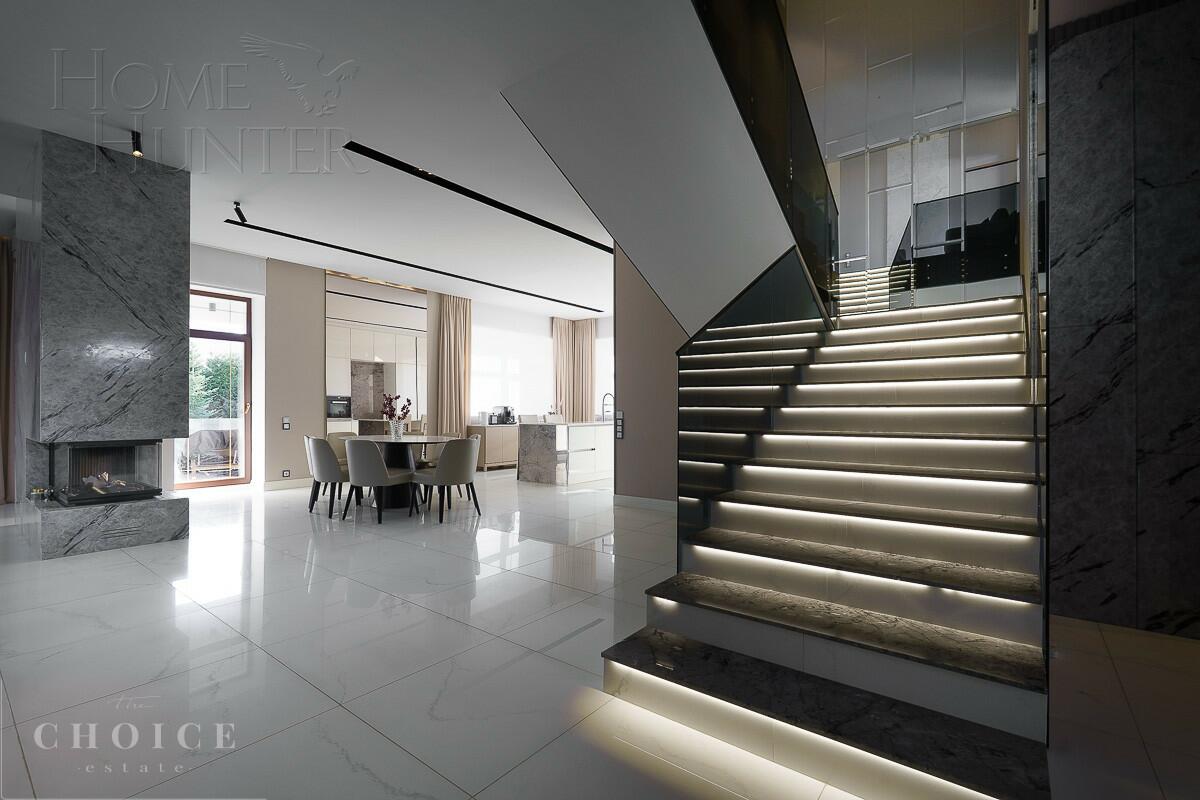 2-этажный коттедж 430 м² с отделкой