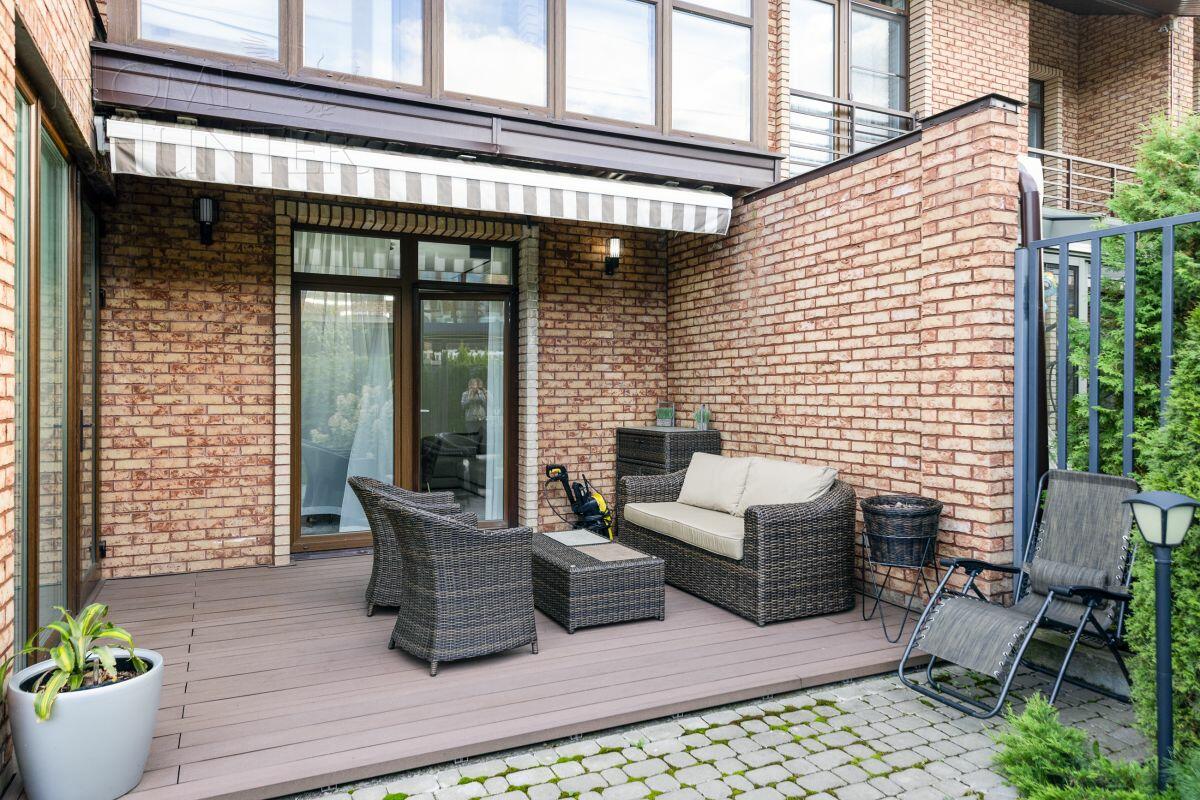 2-этажный таунхаус 205 м² с отделкой