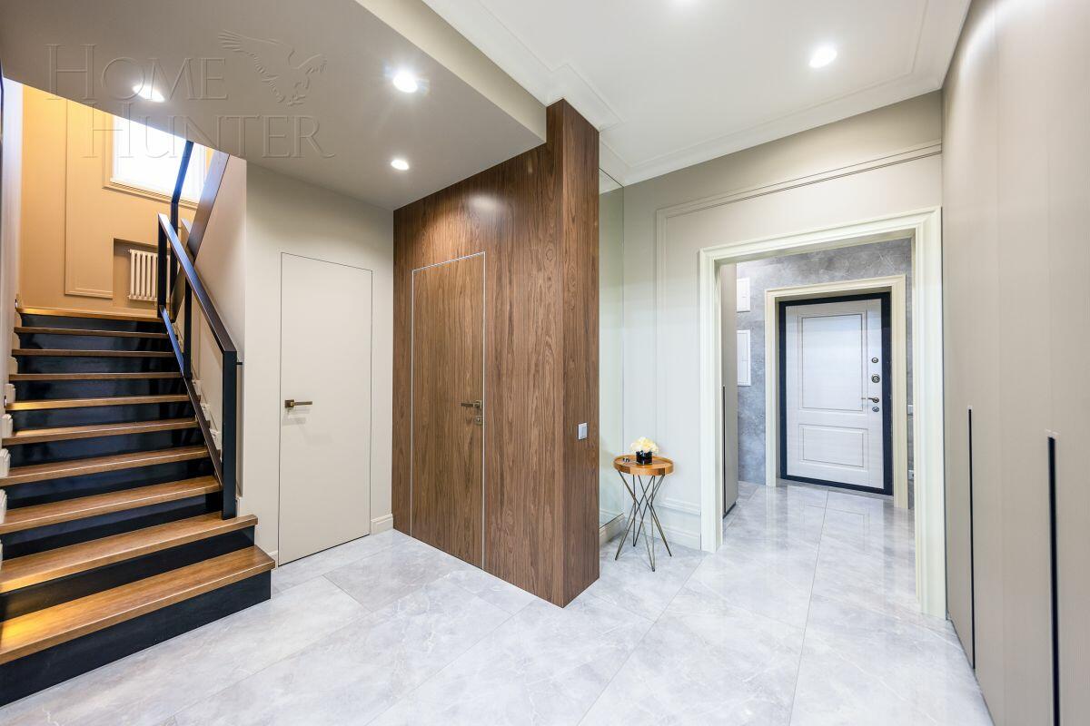 2-этажный таунхаус 205 м² с отделкой