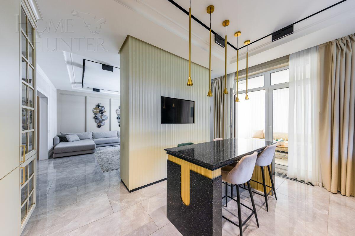 2-этажный таунхаус 205 м² с отделкой