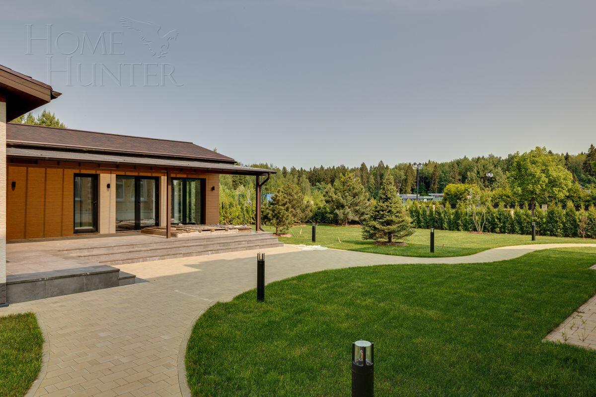 2-этажный коттедж 688 м² с отделкой