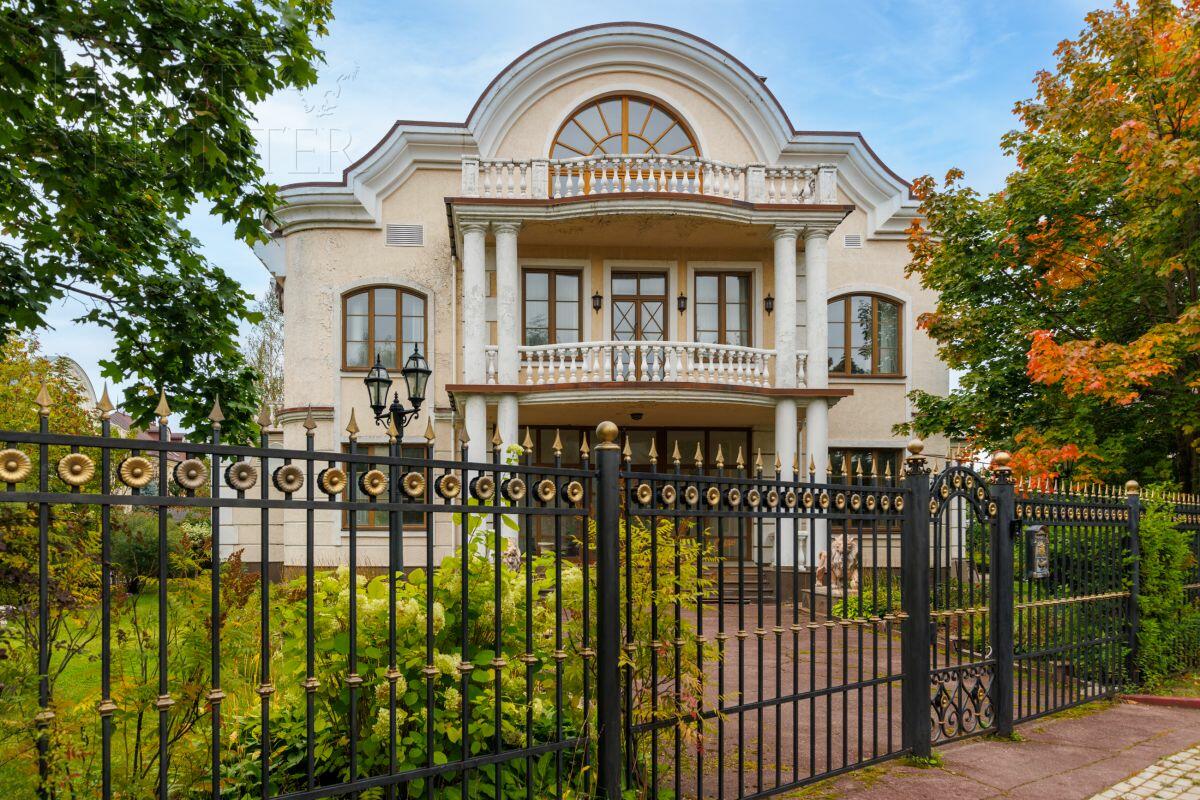 2-этажный коттедж 675 м² с отделкой