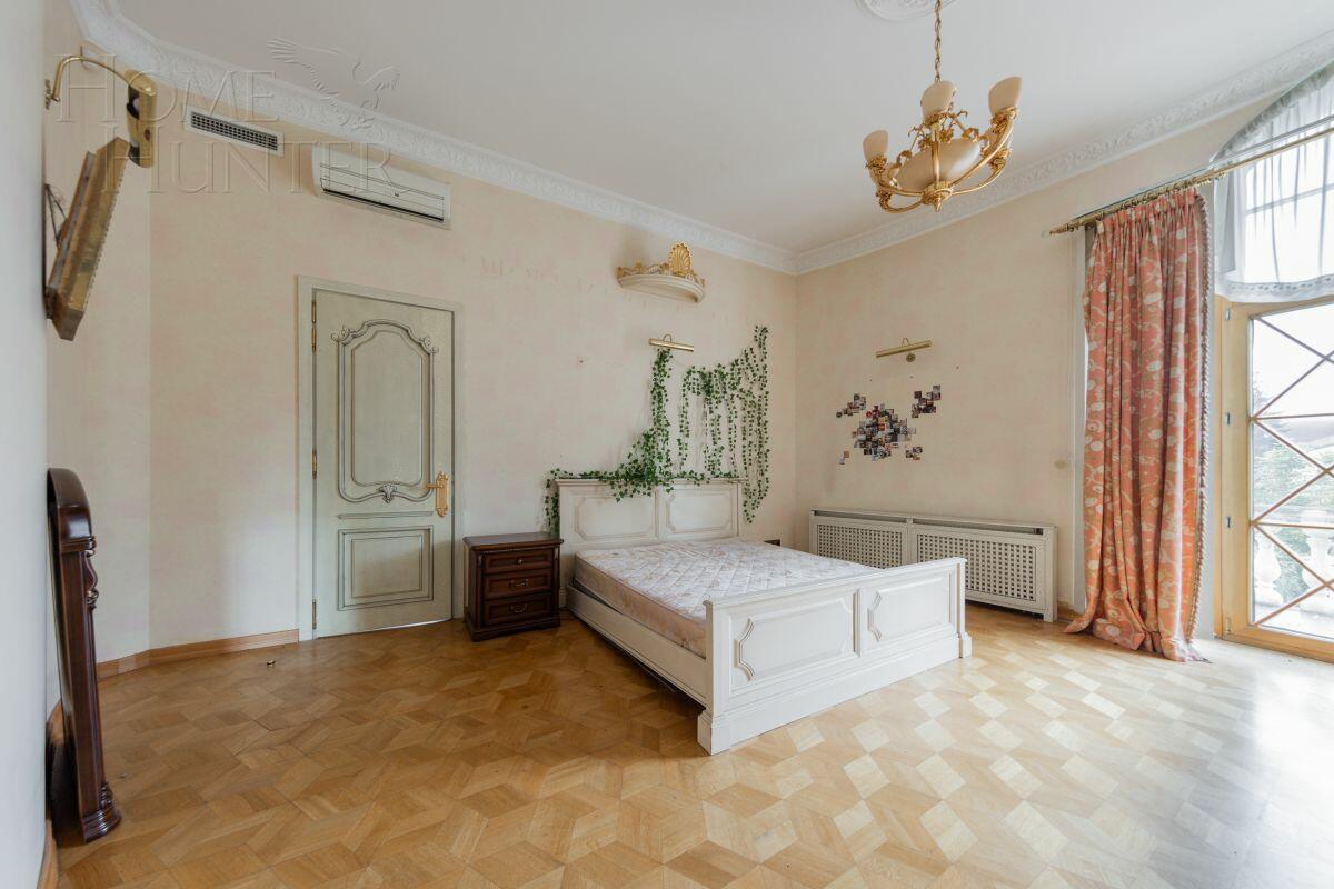 2-этажный коттедж 675 м² с отделкой