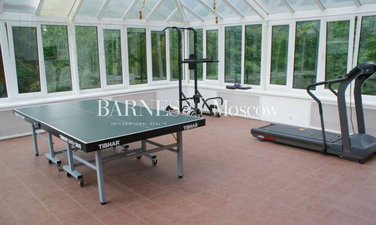 2-этажный коттедж 975 м² с отделкой