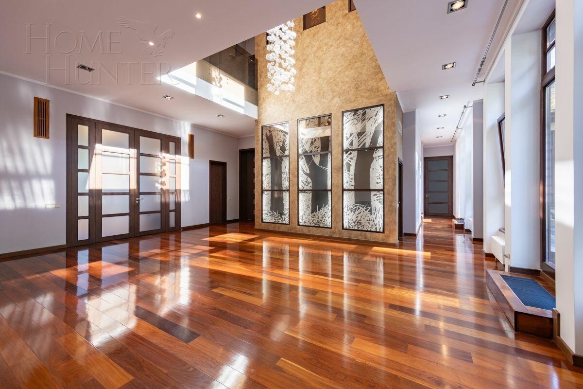 2-этажный коттедж 2 125 м² с отделкой