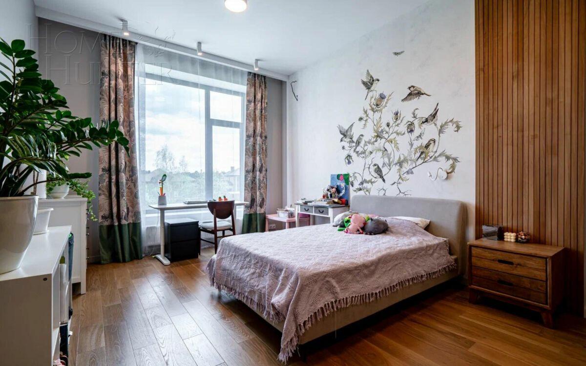 2-этажный коттедж 350 м² с отделкой