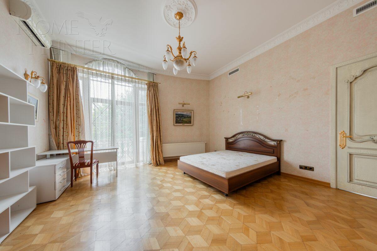 2-этажный коттедж 675 м² с отделкой