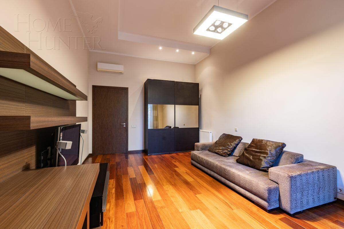 2-этажный коттедж 2 125 м² с отделкой