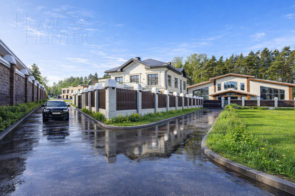 2-этажный коттедж 300 м² без отделки