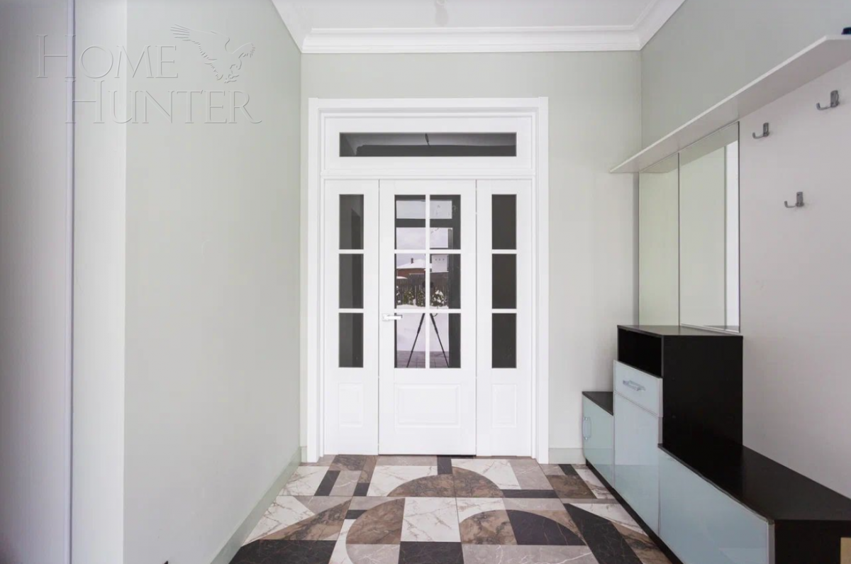 2-этажный коттедж 325 м² с отделкой