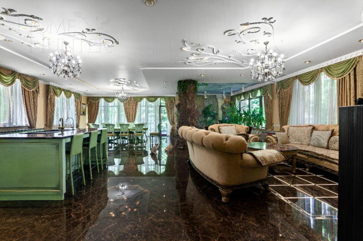 2-этажный коттедж 700 м² с отделкой