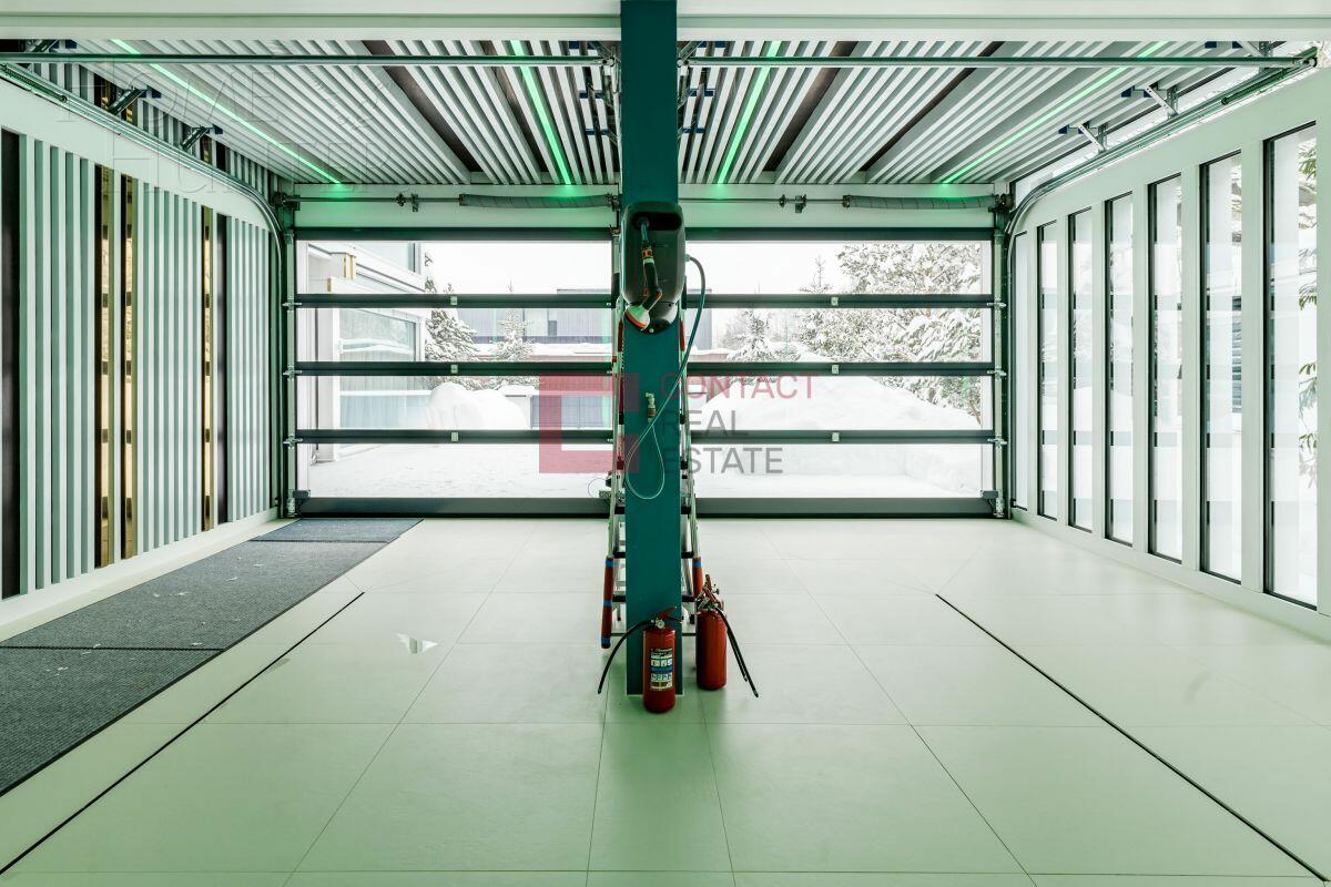 2-этажный коттедж 836 м² с отделкой