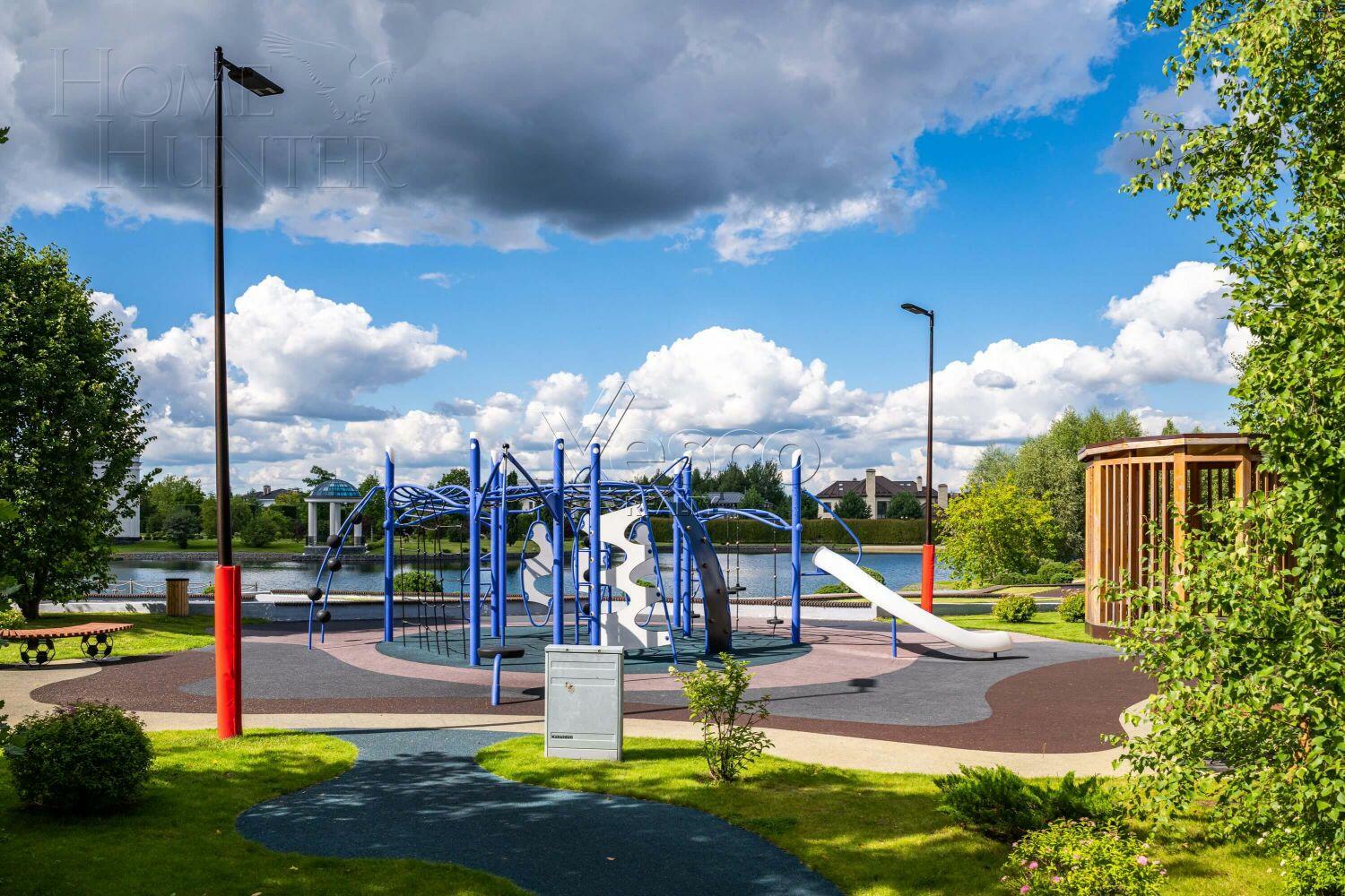 Участок 10 сот. в охраняемом поселке