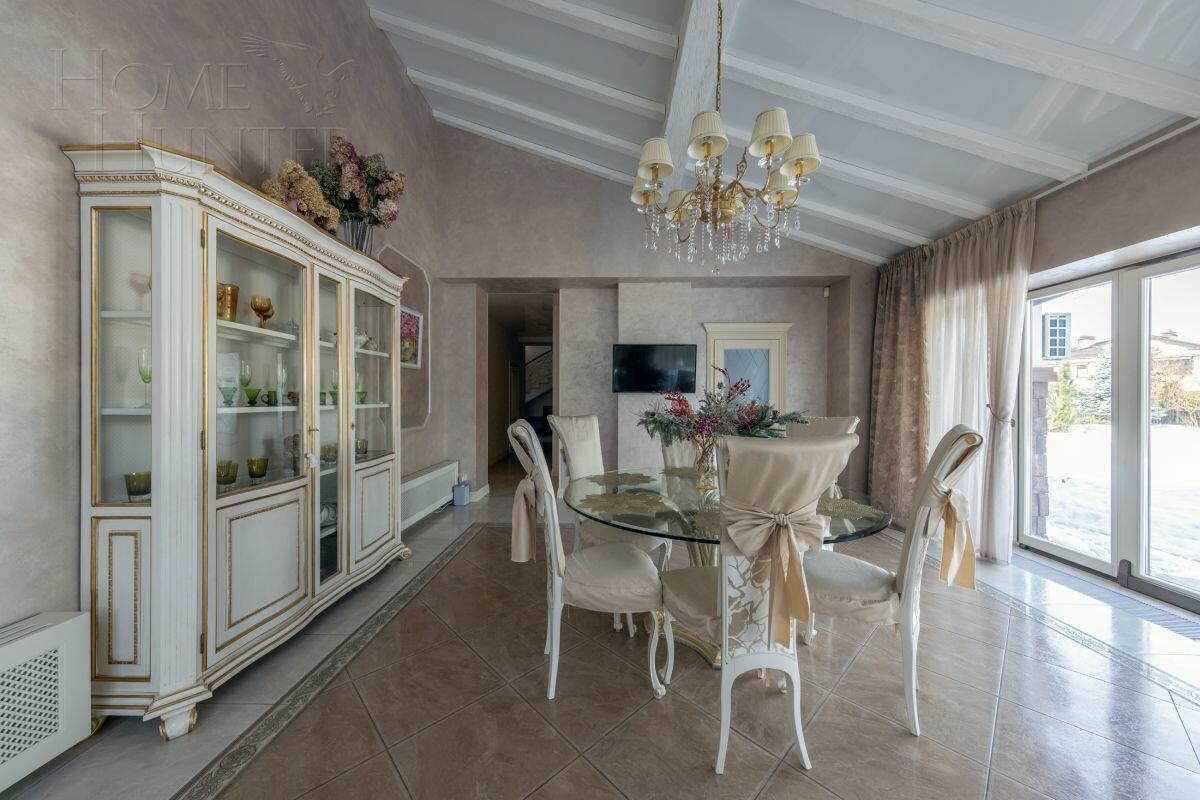 2-этажный коттедж 760 м² с отделкой