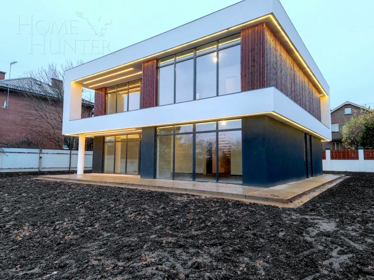 2-этажный коттедж 300 м² без отделки