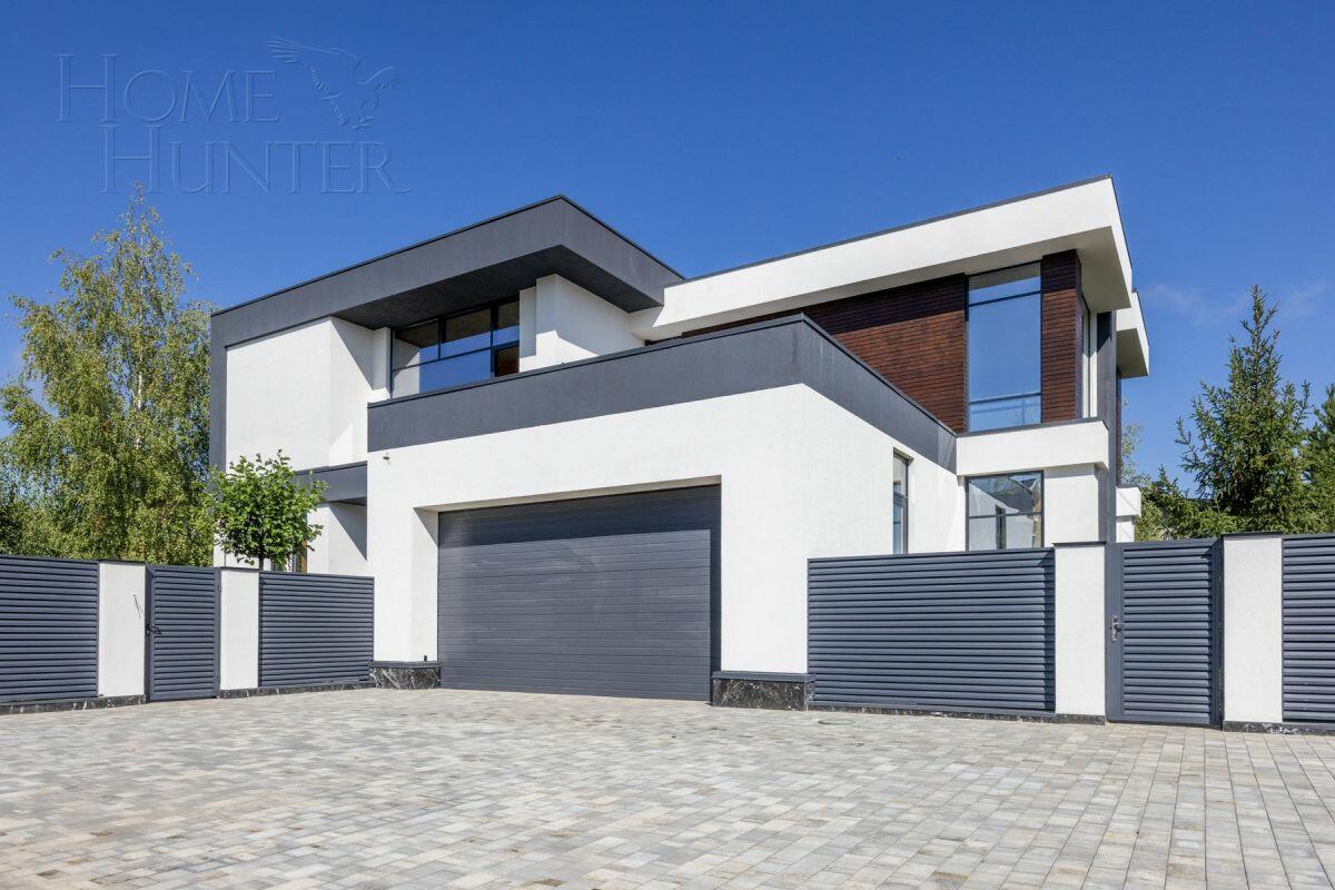 2-этажный коттедж 580 м² без отделки