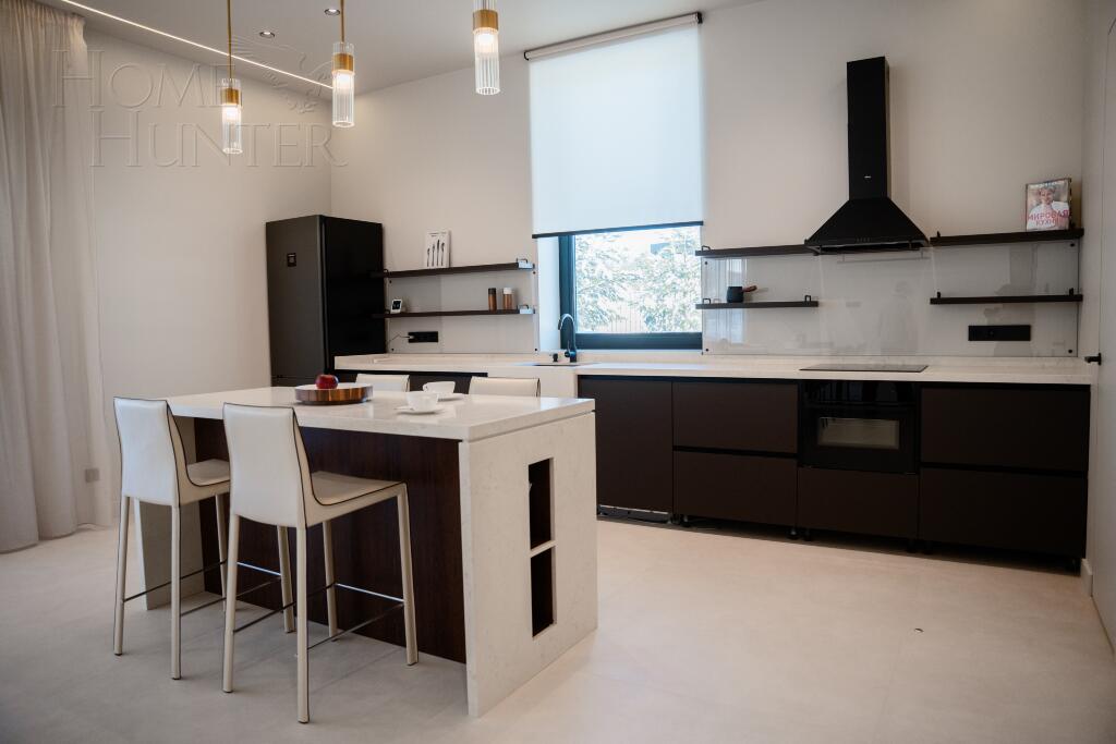 2-этажный коттедж 427 м² с отделкой