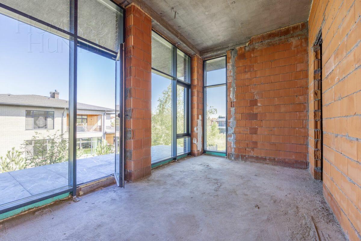 2-этажный коттедж 580 м² без отделки