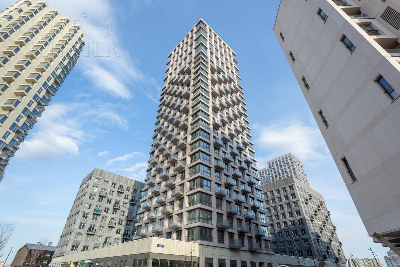 4-КОМН. КВАРТИРА С ОТДЕЛКОЙ 99 М² НА 17 ЭТАЖЕ