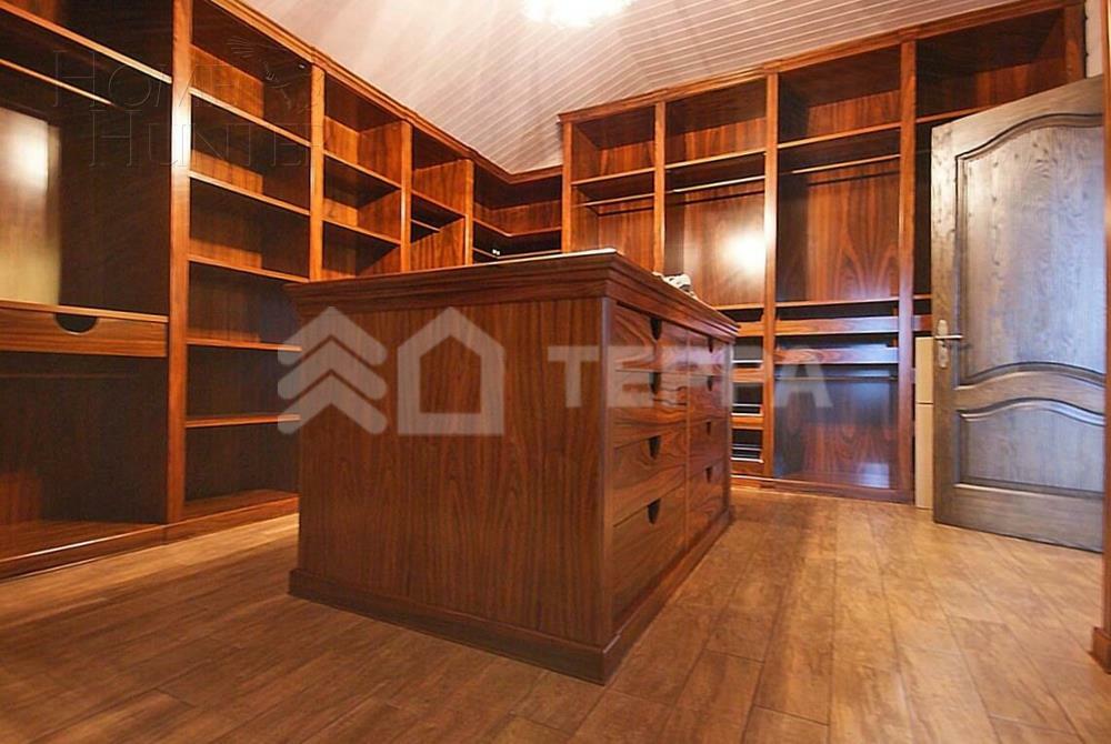2-этажный коттедж 1 500 м² с отделкой