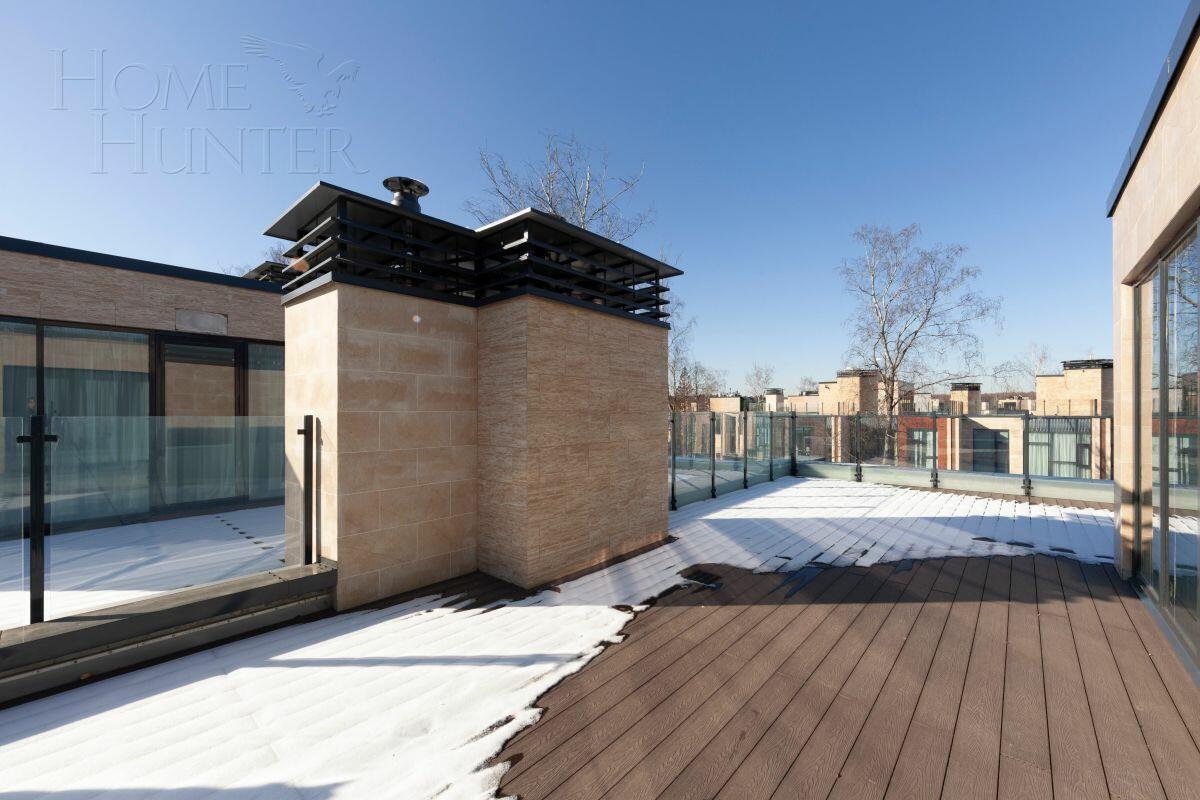 4-этажный таунхаус 278 м² с отделкой