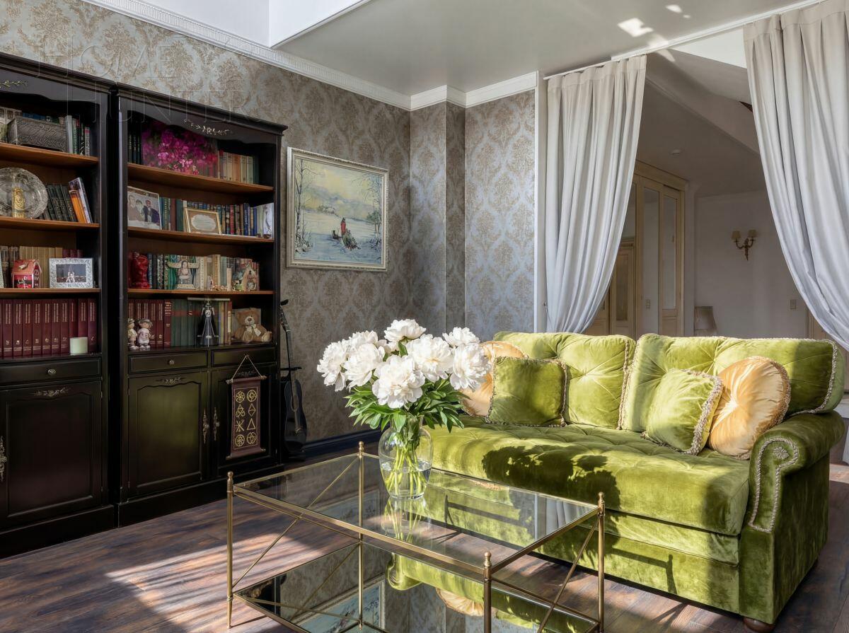 2-этажный коттедж 760 м² с отделкой