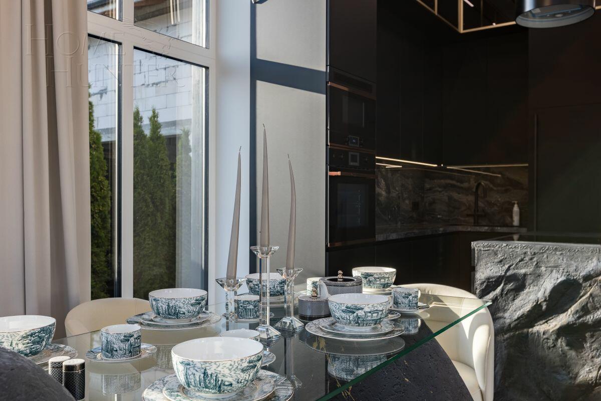 2-этажный коттедж 250 м² с отделкой