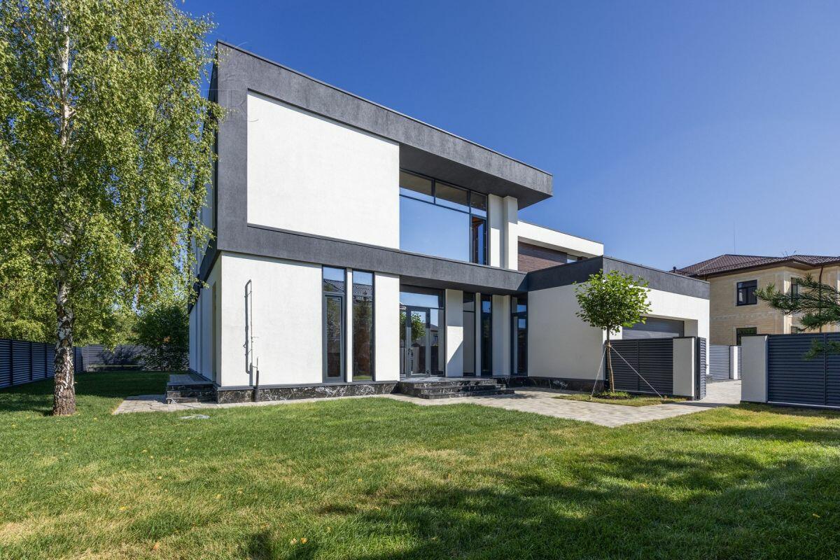 2-этажный коттедж 580 м² без отделки