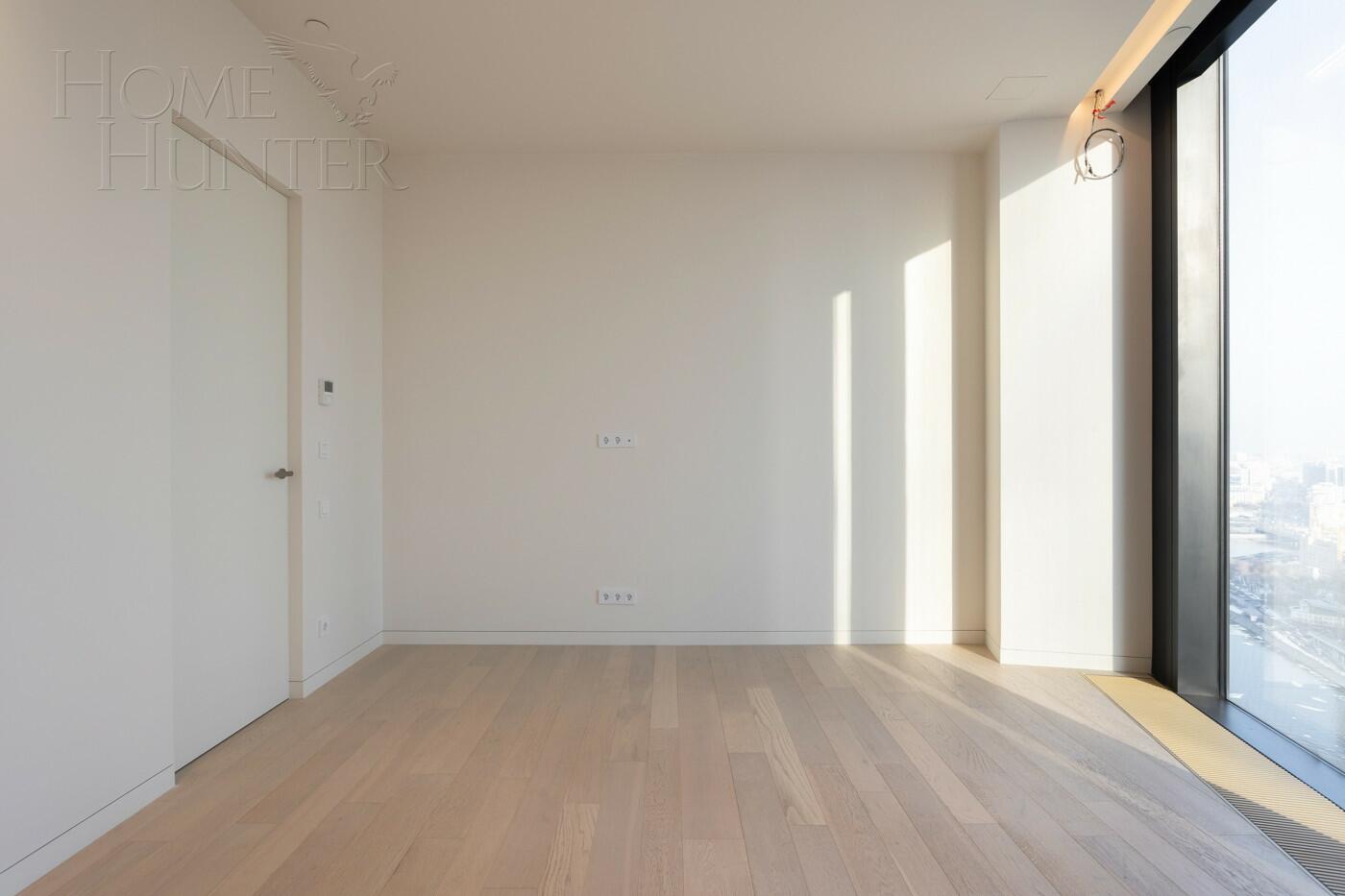 3-КОМН. АПАРТАМЕНТЫ С ОТДЕЛКОЙ 103.9 М² НА 35 ЭТАЖЕ