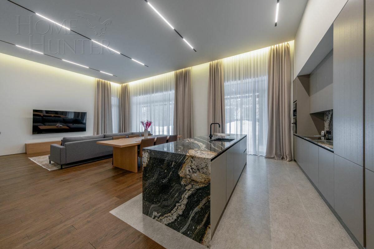 2-этажный коттедж 500 м² с отделкой