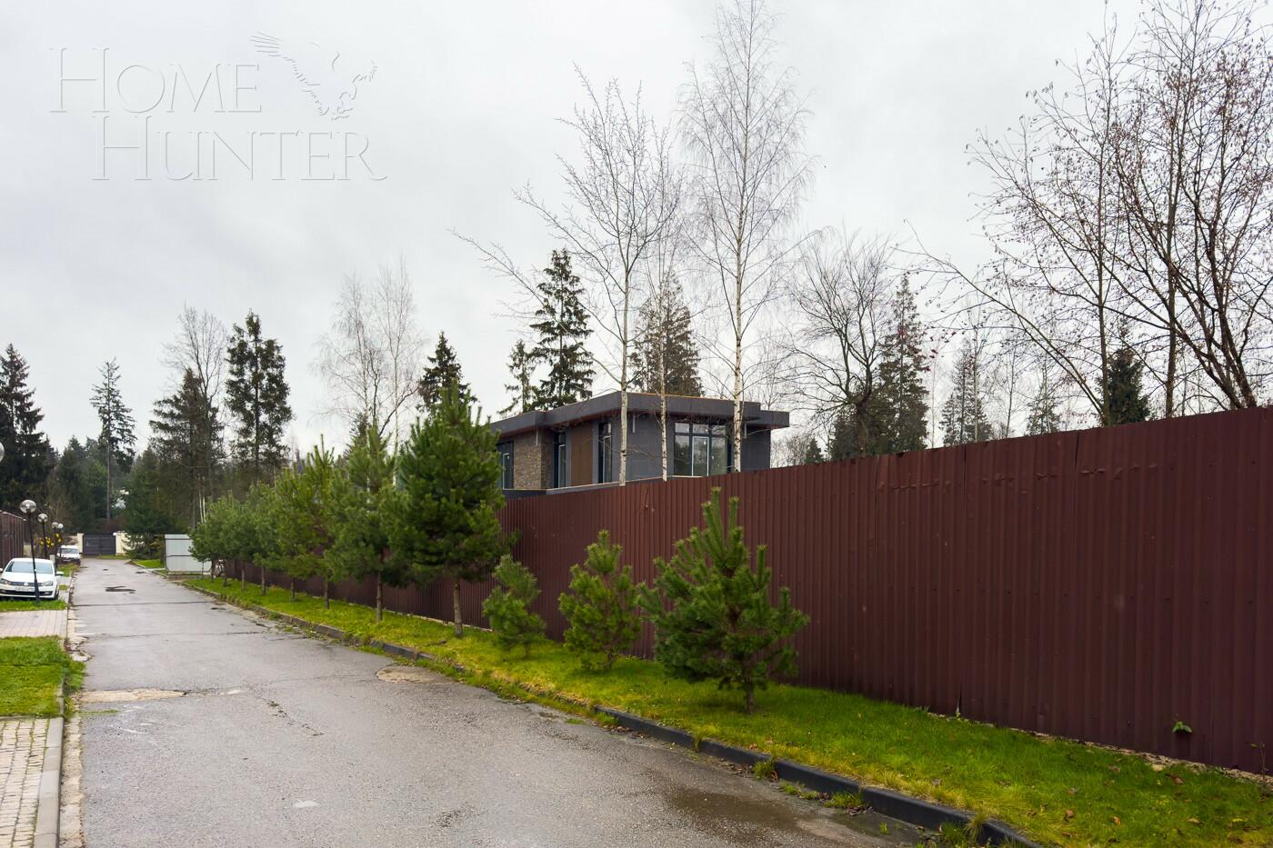 2-этажный коттедж 360 м² без отделки