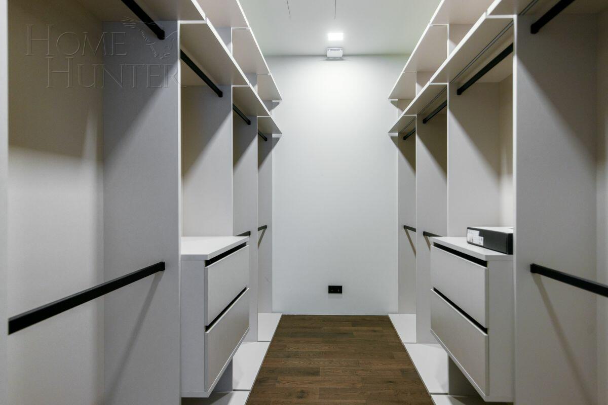 2-этажный коттедж 500 м² с отделкой