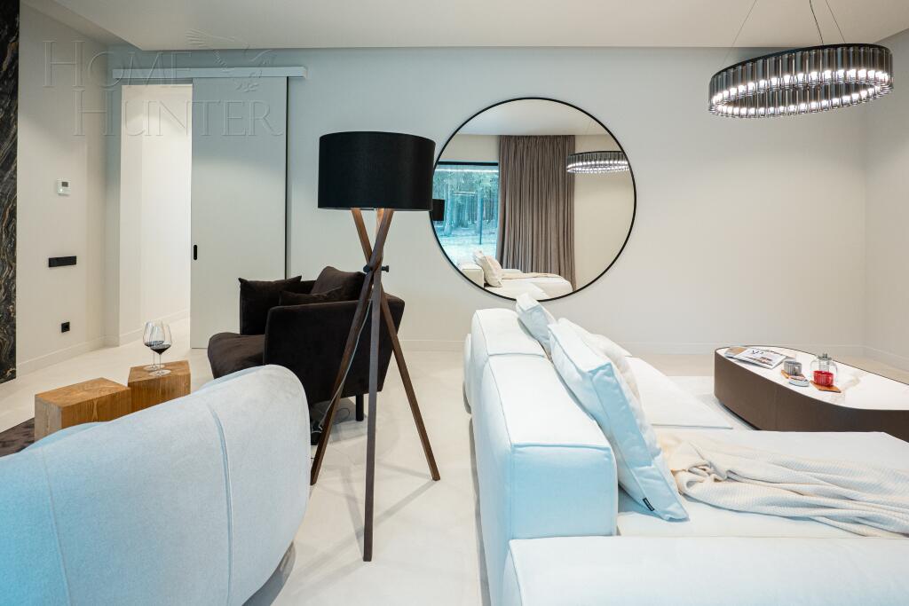 2-этажный коттедж 427 м² с отделкой