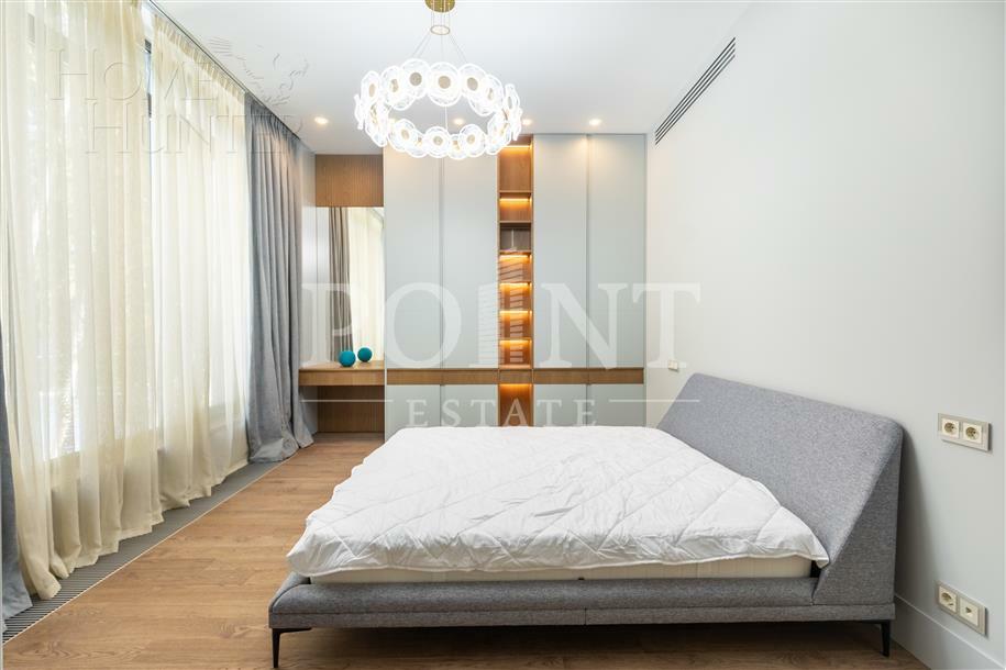 2-этажный коттедж 400 м² с отделкой