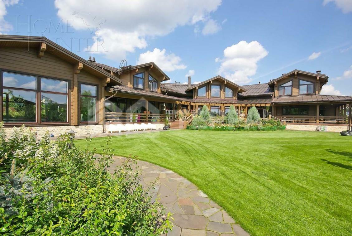 2-этажный коттедж 1 500 м² с отделкой