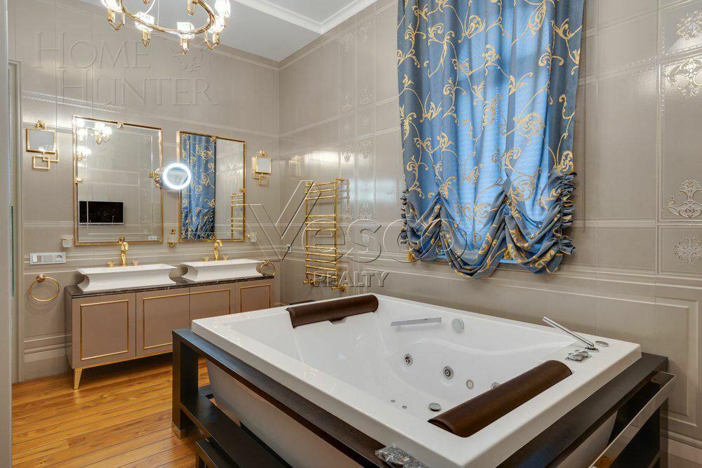 2-этажный коттедж 935 м² с отделкой