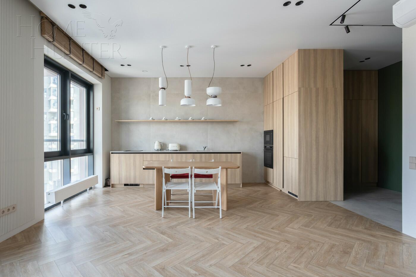 4-КОМН. КВАРТИРА С ОТДЕЛКОЙ 99 М² НА 17 ЭТАЖЕ