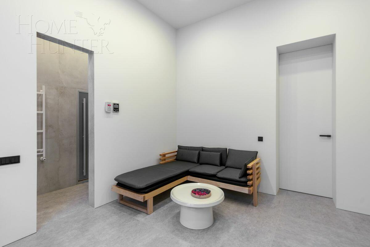 2-этажный коттедж 500 м² с отделкой