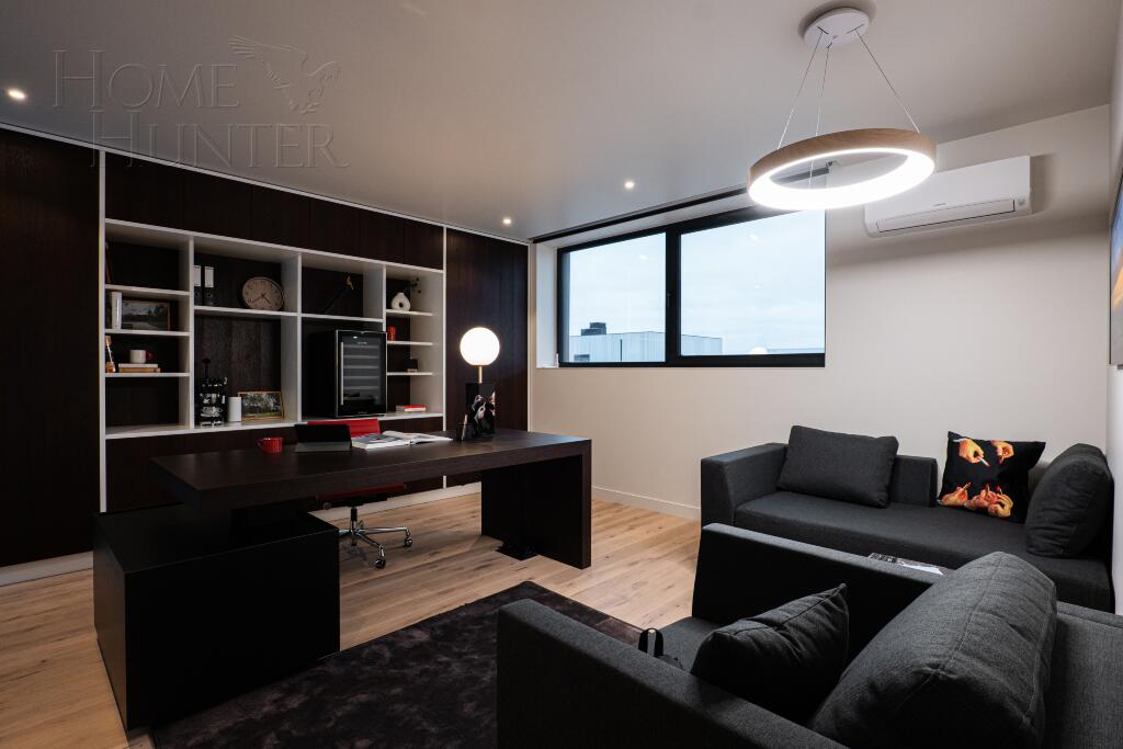 2-этажный коттедж 427 м² с отделкой