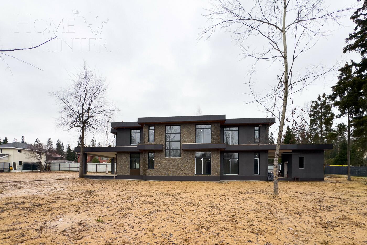 2-этажный коттедж 360 м² без отделки